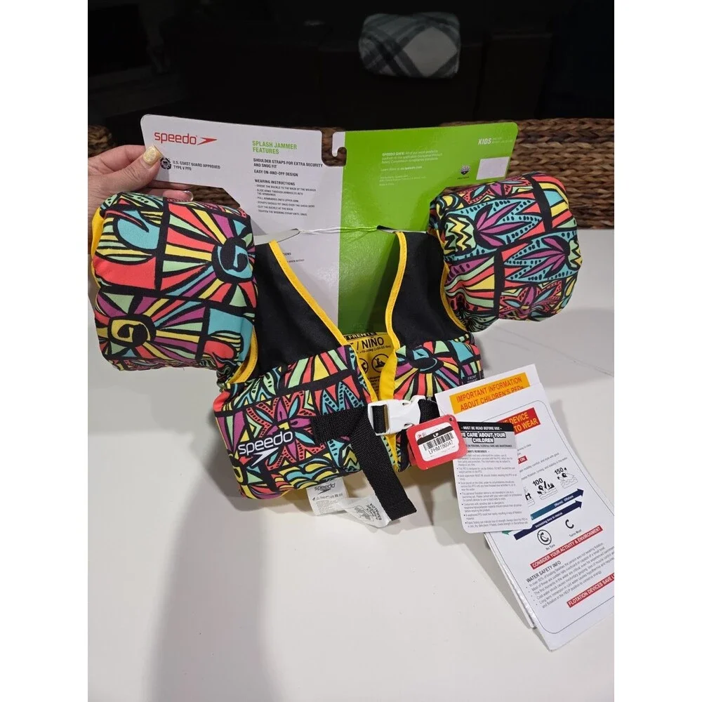 Speedo Splash Jammer Multicolored: Polyethylene Life Vest, Child 33-55 lbs GYM